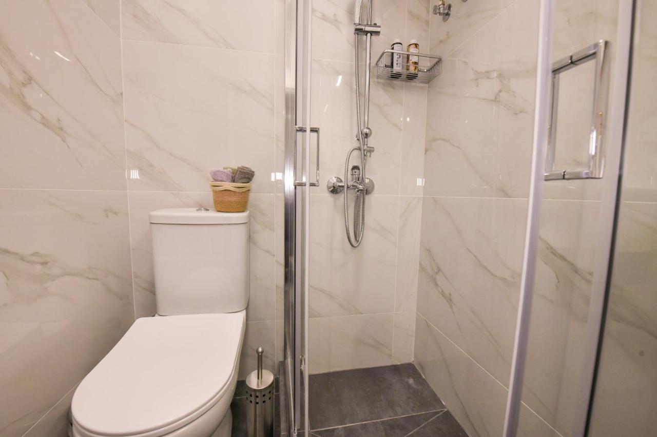 Modern, Comfortable Apartment, In The Heart Of The City_2 Lárisza Kültér fotó